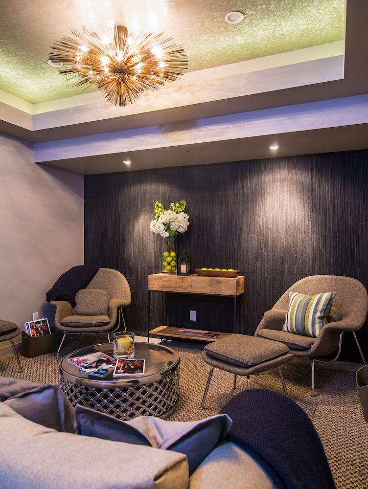 Zoso 4* Palm Springs